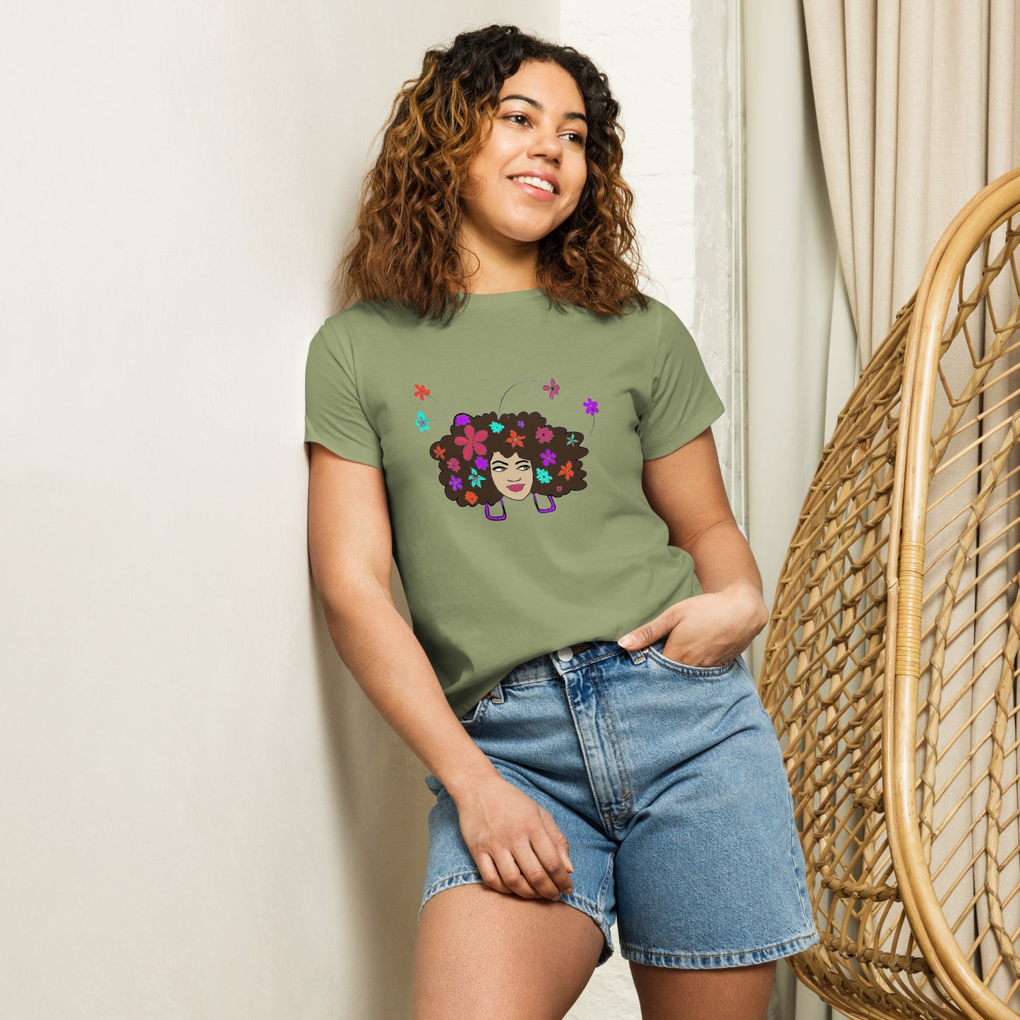 Women’s high-waisted t-shirt