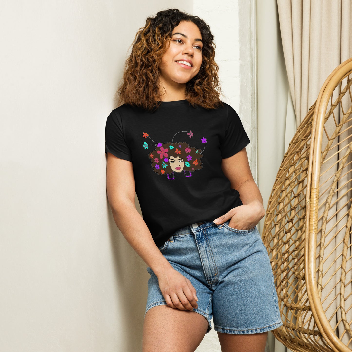 Women’s high-waisted t-shirt