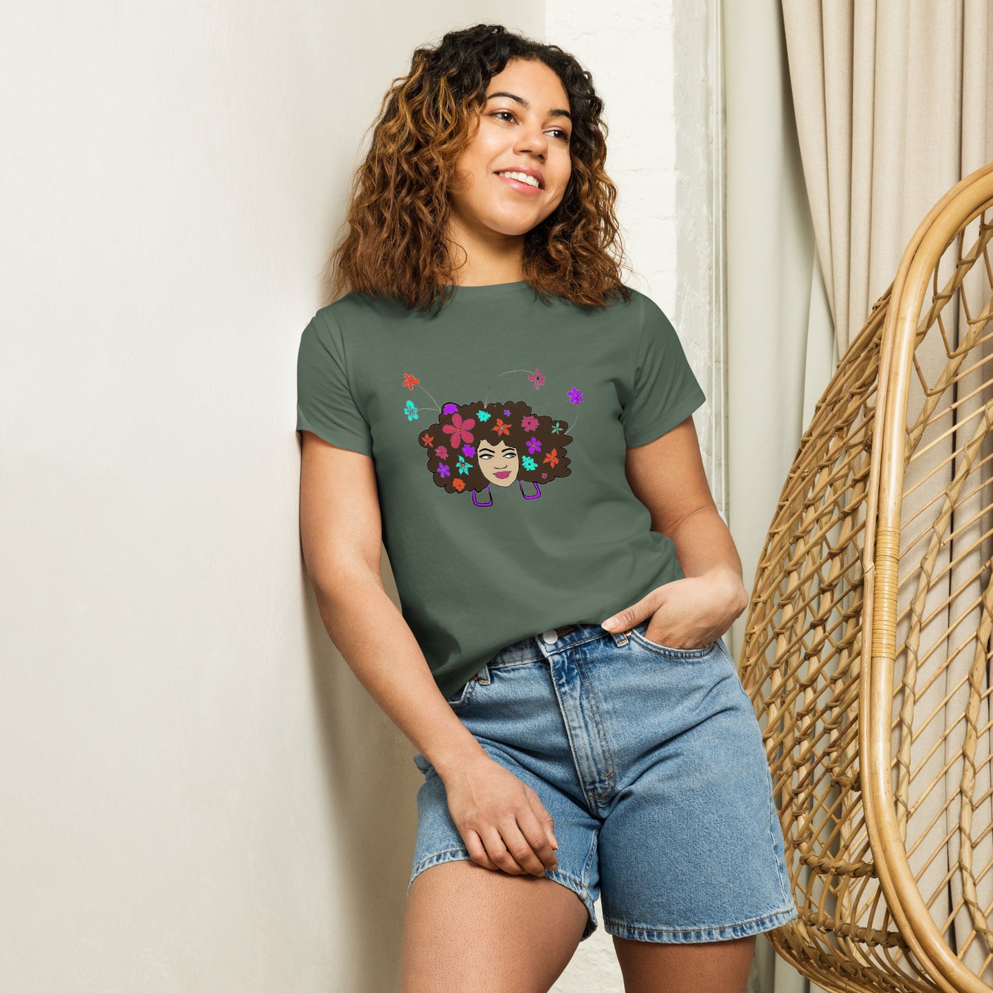 Women’s high-waisted t-shirt